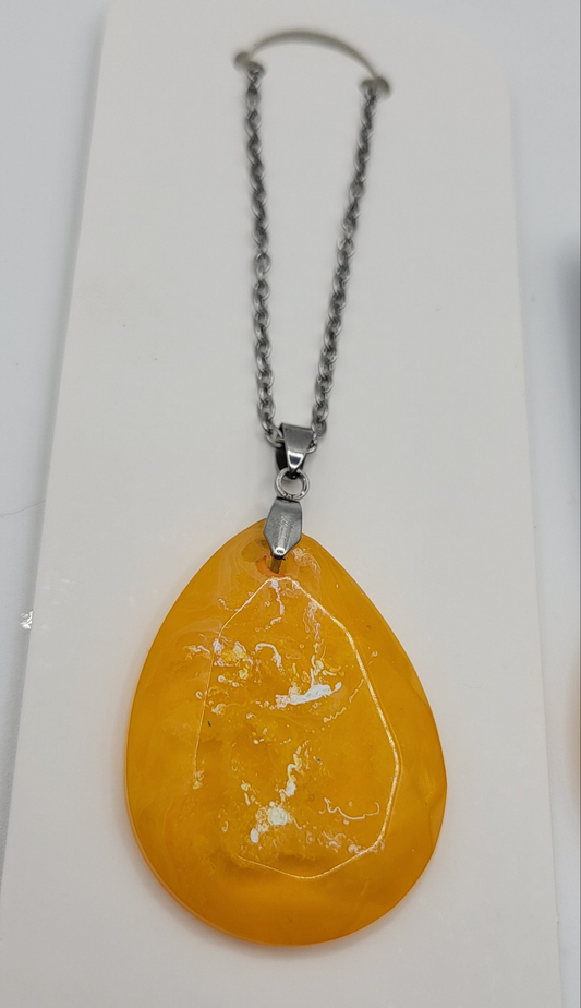 Collier et boucles d'oreilles assorti unique