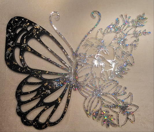 Papillon Holographique multicouleurs et encre noir avec feuilles d'argent et ors
