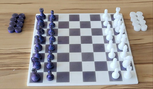 Échiquier en Résine Épaissie – Élégance et Robustesse Réunies