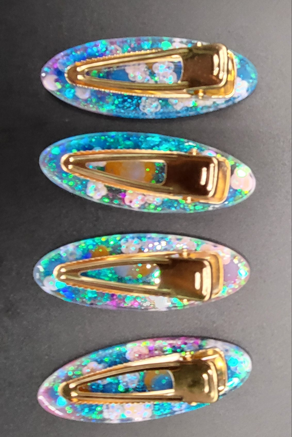 Lot de 4 barrettes artisanales uniques holographique