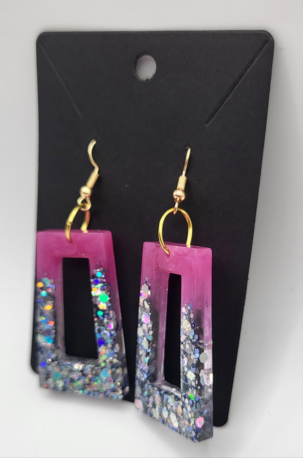 Boucles d’oreilles holographique rose et paillettes holographique argentés