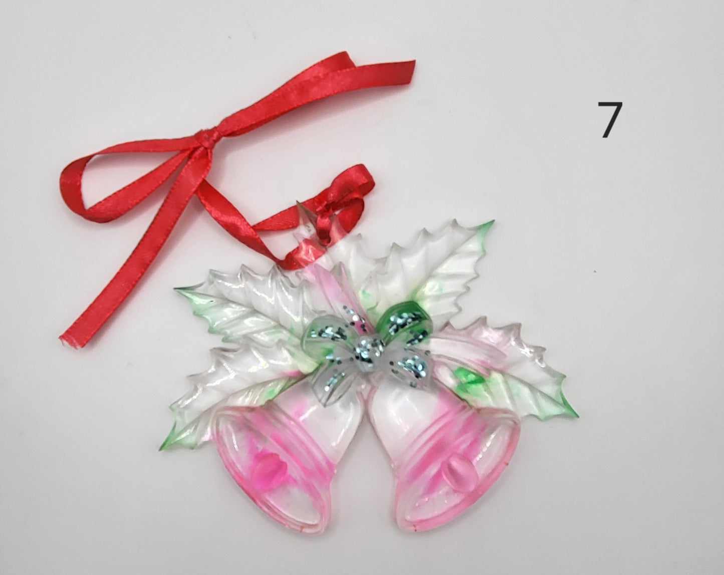 Boules de Noël forme cloches